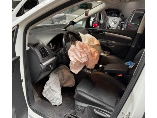 VW 2.0 TDI BlueMTA Highl. DSG Sharan [SC]