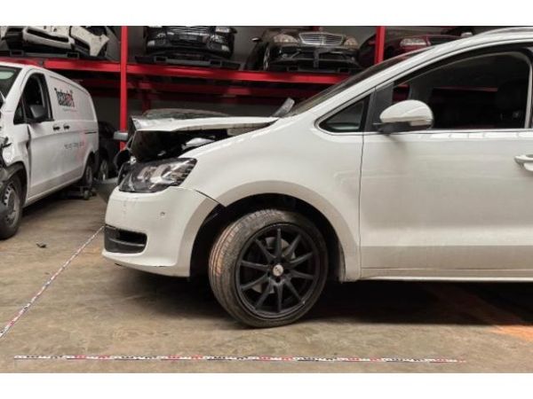 VW 2.0 TDI BlueMTA Highl. DSG Sharan [SC]