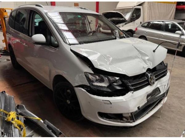 VW 2.0 TDI BlueMTA Highl. DSG Sharan [SC]