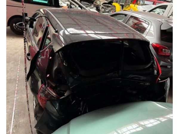 Ford 1.6 16V Titanium Fiesta [SC]