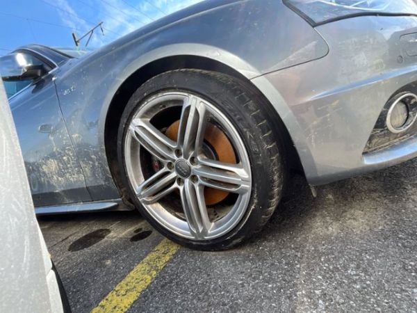 Audi 3.0 V6 TFSI quattro STronic S4 Avant [SC]