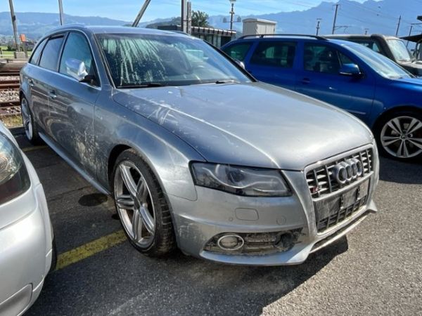 Audi 3.0 V6 TFSI quattro STronic S4 Avant [SC]