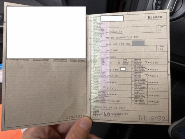 VW 2.0 TDI 140 DSG CrossTouran [SC]