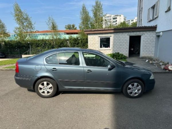 Skoda 1.9 TDI 105 Elegance DSG Octavia [SC]