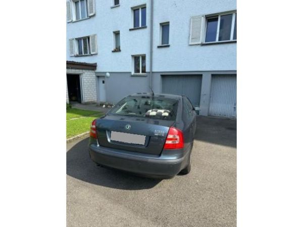 Skoda 1.9 TDI 105 Elegance DSG Octavia [SC]