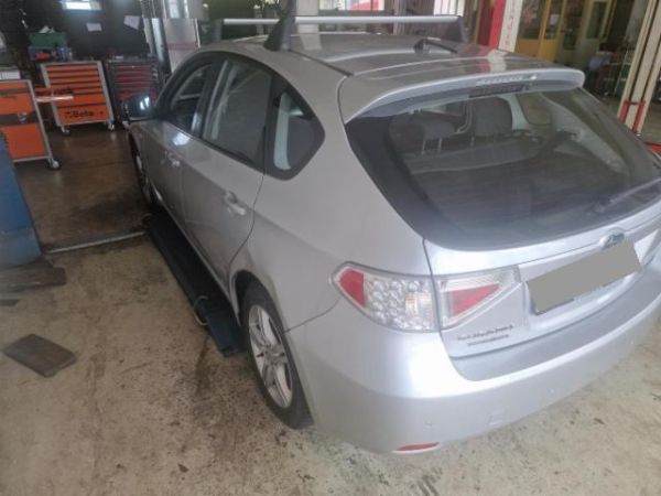 Subaru 2.0 R Comfort Impreza Wagon [SC]