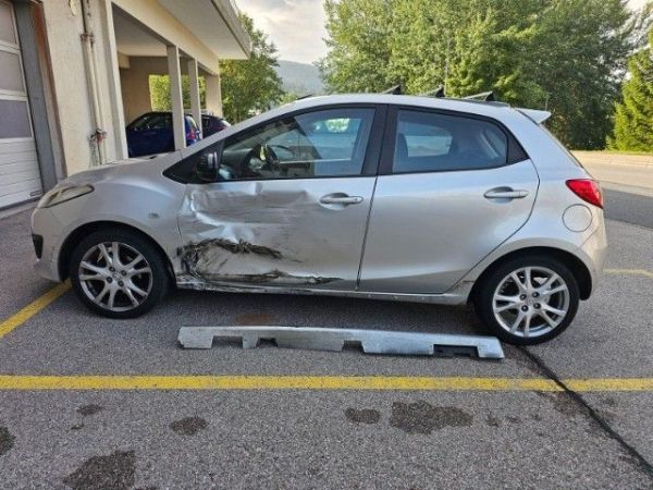 Mazda 1.5 MZR Sport 2 [SC]