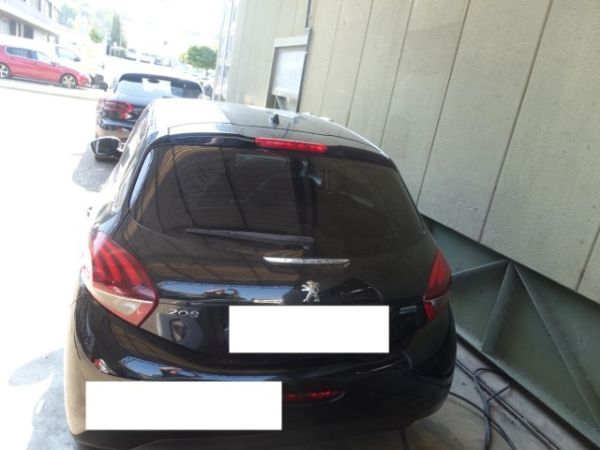 Peugeot Limousine 208 [SC]