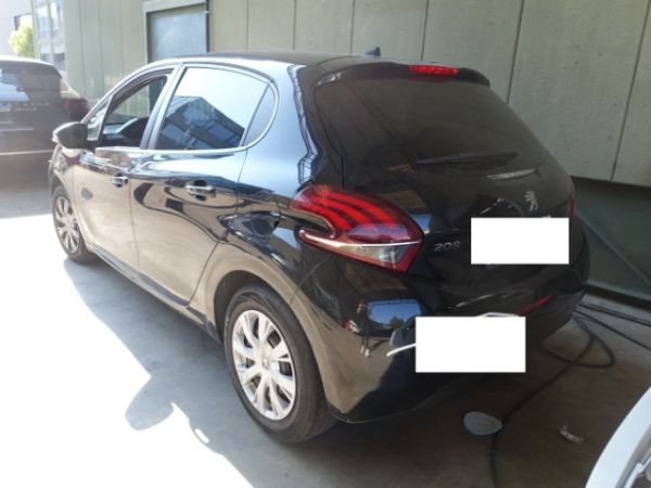 Peugeot Limousine 208 [SC]