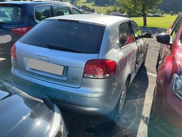 Audi 2.0 16V FSI Attraction A3 [SC]