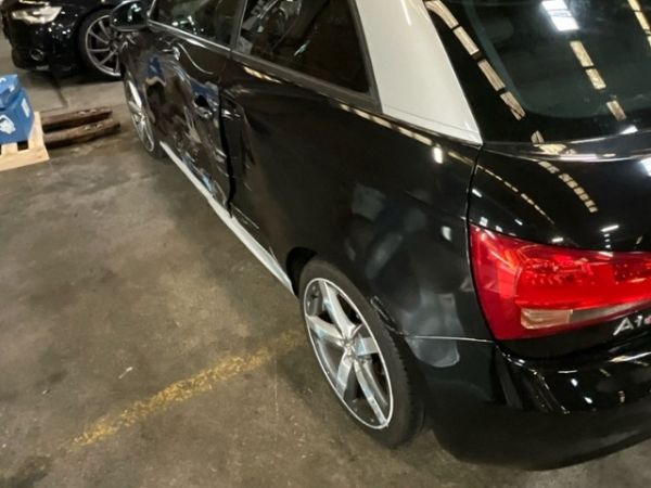 Audi 1.4 TFSI Ambition STronic A1 Sport [SC]