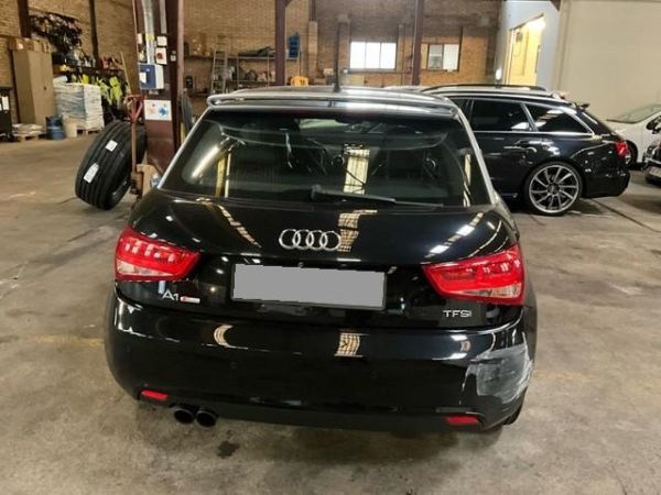Audi 1.4 TFSI Ambition STronic A1 Sport [SC]