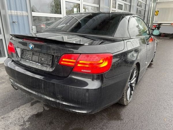 BMW 325i 3er Reihe E93 Cabriolet [SC]