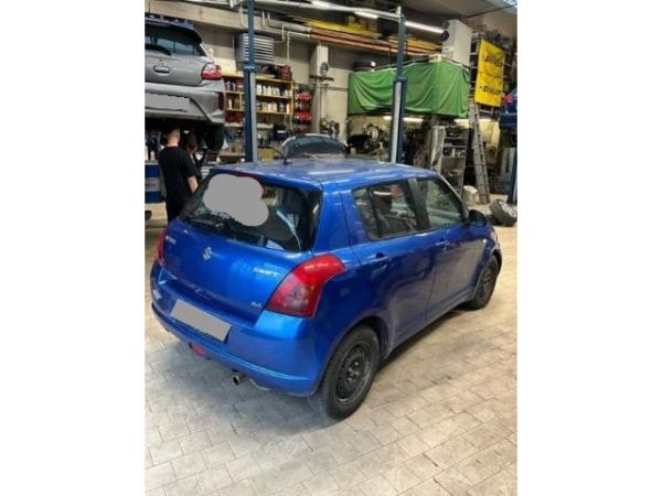 Suzuki 1.3 GL 4WD Swift 1.3 4WD [SC]