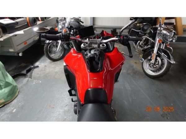 Ducati 001 Essent 088 Multistrada V4 S [SC]