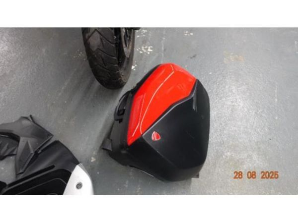 Ducati 001 Essent 088 Multistrada V4 S [SC]