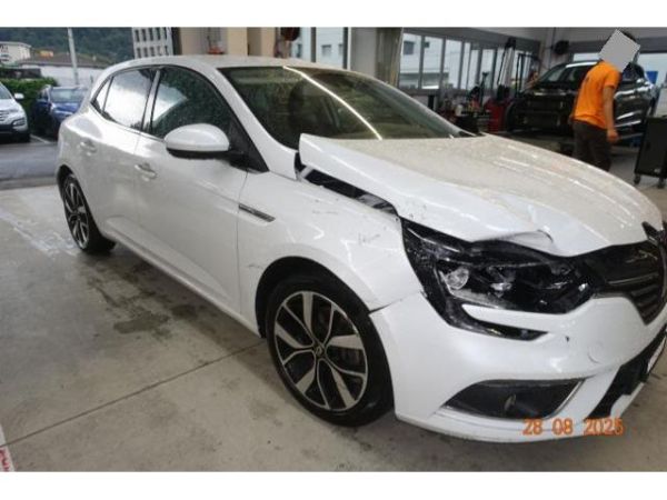 Renault 1.3 TCe 140 Zen Mégane [SC]