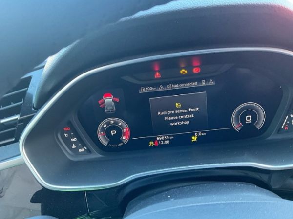 Audi 2.0 40 TDI Advanced Attraction Q3 [SC]