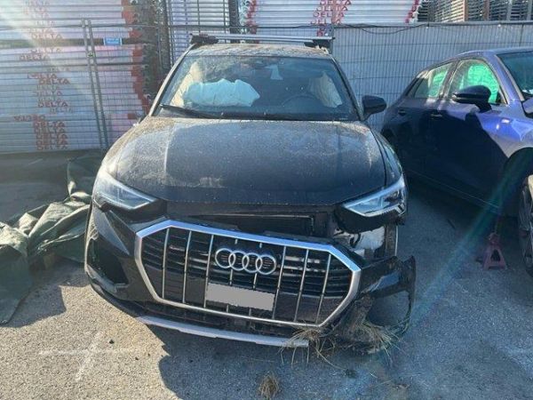 Audi 2.0 40 TDI Advanced Attraction Q3 [SC]