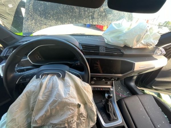 Audi 2.0 40 TDI Advanced Attraction Q3 [SC]