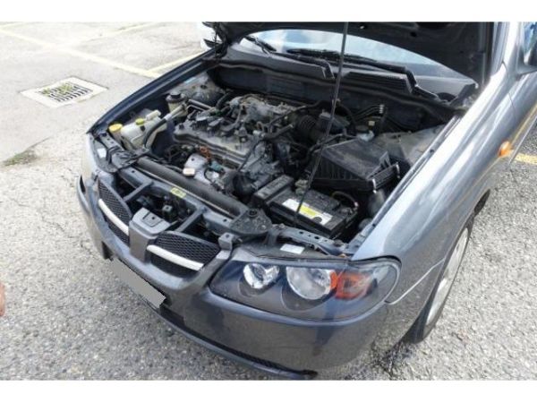 Nissan 1.8 acenta Almera [SC]