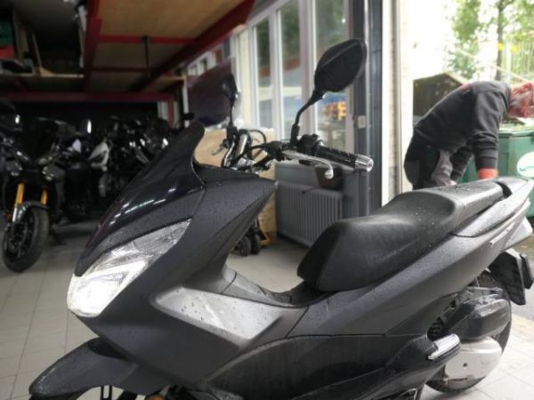 Honda Stop+Go PCX 125 [SC]