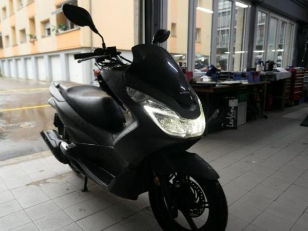 Honda Stop+Go PCX 125 [SC]