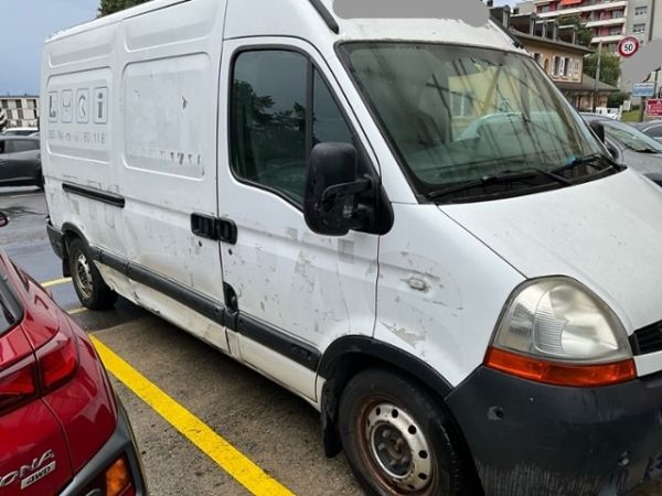 Renault 2.5 dCi 120 Master fourg. 3.3 t L1H1 [SC]