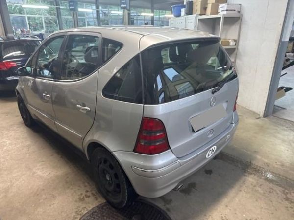 MercedesBenz A 160 Avantgarde AKlasse [SC]