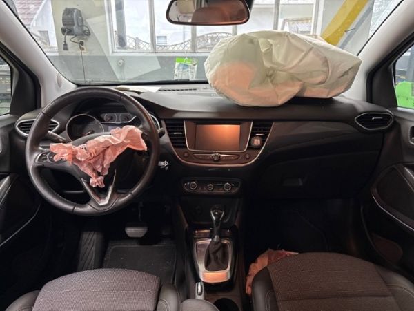 Opel 1.2 T Crossland [SC]
