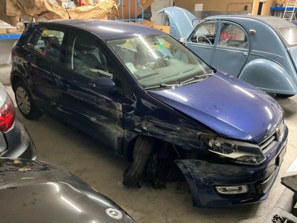 VW Confortline Polo V 6R106.20092014 [SC]