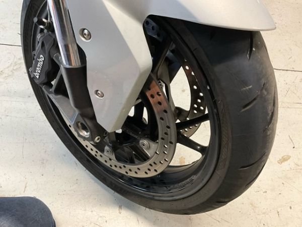BMW ABS F 900 R [SC]