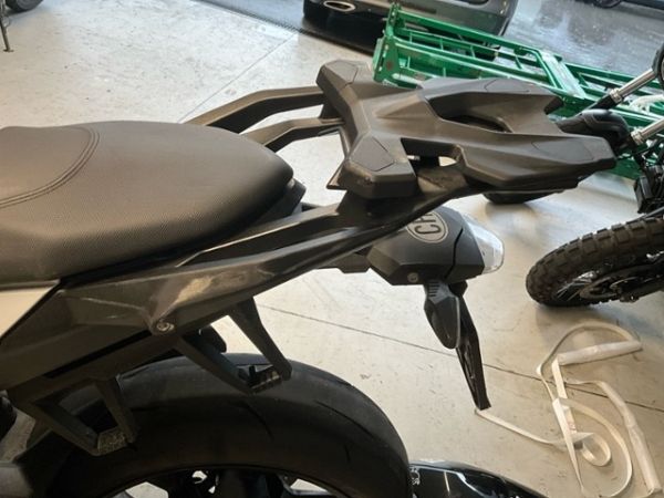 BMW ABS F 900 R [SC]