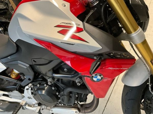 BMW ABS F 900 R [SC]