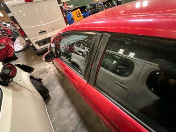 Honda 1.4i Comfort Jazz [SC]