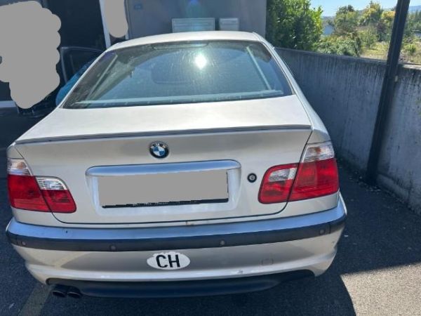 BMW 330i 3er Reihe E46 [SC]
