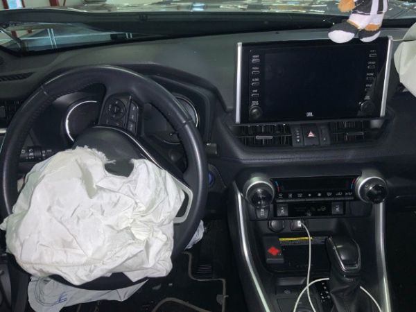 Toyota 2.5 HSD Style RAV4 [SC]