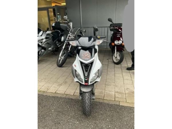 Aprilia R SR 50 [SC]