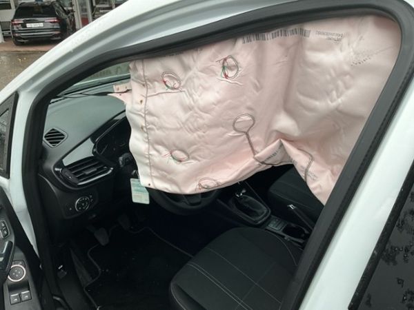 Ford 1.0 EcoB 100 Cool  Connect Fiesta [SC]