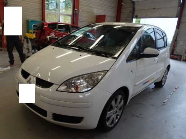 Mitsubishi Limousine COLT [SC]