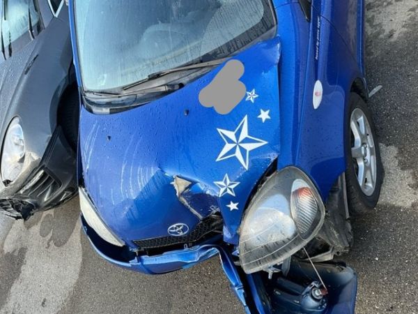 Toyota 1.5 16V TS Yaris [SC]