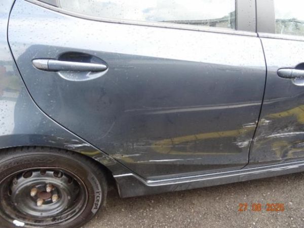Mazda 1.5 MZR Sport 2 [SC]