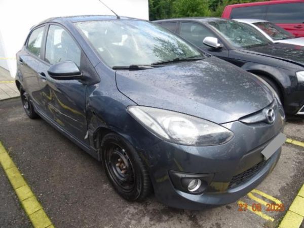 Mazda 1.5 MZR Sport 2 [SC]