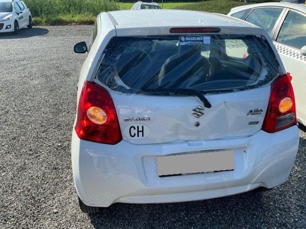 Suzuki 1.0 GL Sergio Cellano Alto [SC]
