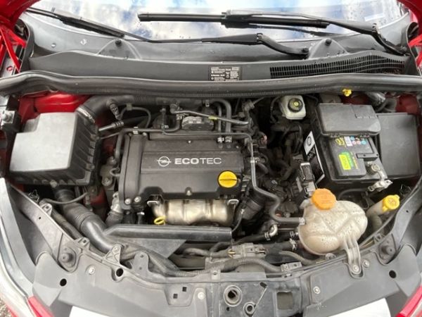Opel 1.4i 16V TP Sport Corsa [SC]