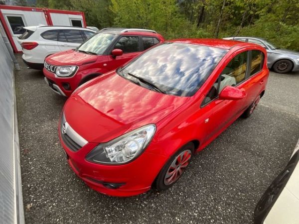 Opel 1.4i 16V TP Sport Corsa [SC]