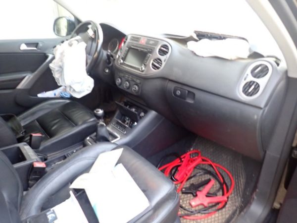 VW Sport  Style 4Motion Tiguan 5N111.20072011 [SC]