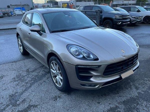 Porsche 3.0 V6 S Diesel Macan [SC]