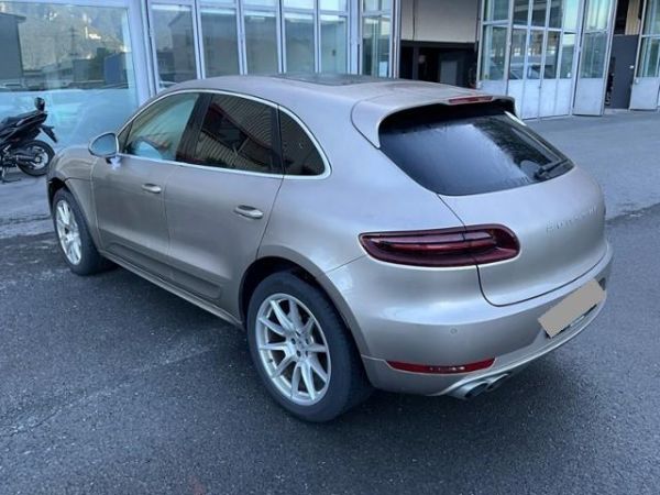 Porsche 3.0 V6 S Diesel Macan [SC]