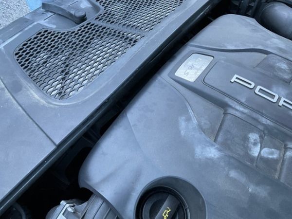 Porsche 3.0 V6 S Diesel Macan [SC]